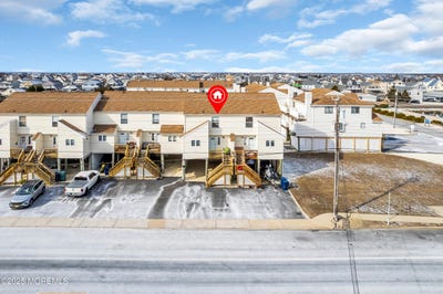 /international/us/1090-radio-road-little-egg-harbor-nj-110099997160/