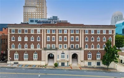 /international/us/315-n-spruce-street-winston-salem-nc-110108334079/