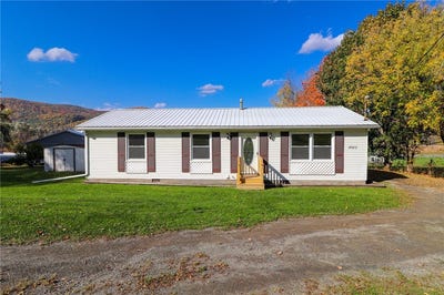 /international/us/8011-back-valley-road-hammondsport-ny-110120772999/