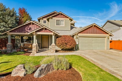 /international/us/2023-nw-22nd-street-redmond-or-110120079867/