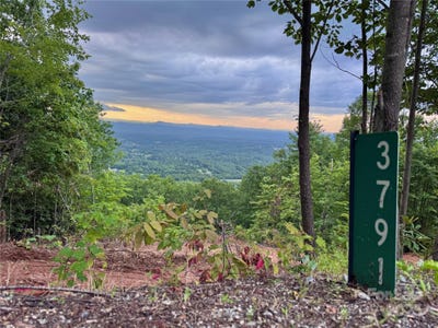 /international/us/3791-mountain-vista-drive-morganton-nc-110100924920/
