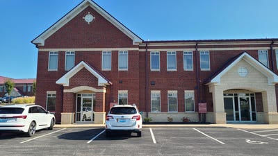 /international/us/553-centre-view-boulevard-crestview-hills-ky-110102775956/?lang=zh-cn