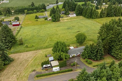 /international/us/21155-ne-sunnycrest-rd-newberg-or-110100128494/