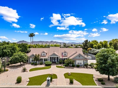 /international/us/19917-e-calle-de-flores-queen-creek-az-110107244238/