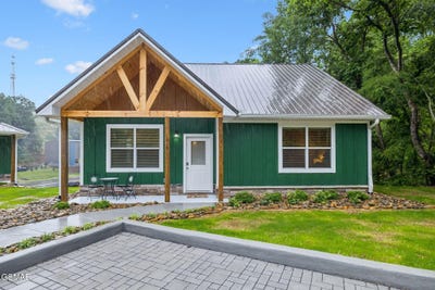 /international/us/1010-pinyon-circle-pigeon-forge-tn-110100810917/?lang=en