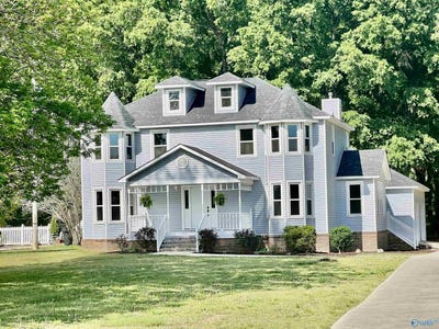 /international/us/2301-shady-grove-lane-sw-decatur-al-110107381570/