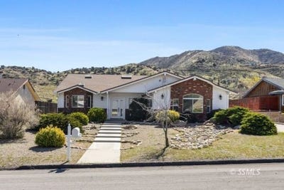 /international/us/4300-poplar-st-lake-isabella-ca-110098241197/