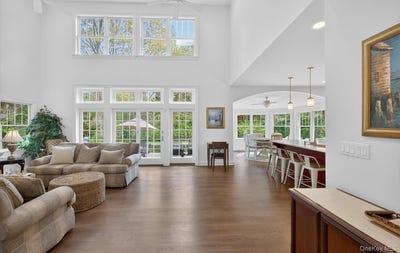 /international/us/9-briarsweet-lane-east-hampton-ny-110108205040/