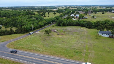 /international/us/5856-county-road-1094-celeste-tx-110108228229/