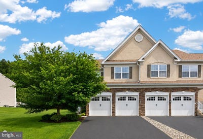 /international/us/2411-copper-creek-road-chester-springs-pa-110109058515/