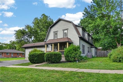 /international/us/421-3rd-street-belton-mo-110108235887/