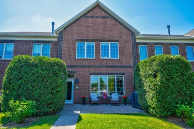 /international/us/395-valley-commons-hudson-wi-110108381241/
