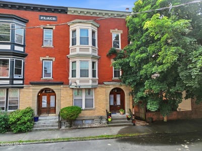/international/us/107-washington-street-troy-ny-110108801352/