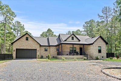 /international/us/9779-nc-742-highway-s-morven-nc-110110194912/