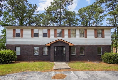 /international/us/110-ravenwood-drive-jacksonville-nc-110100448831/
