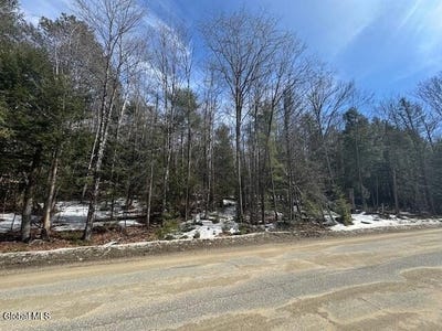 /international/us/358-river-road-riparius-ny-110106670850/