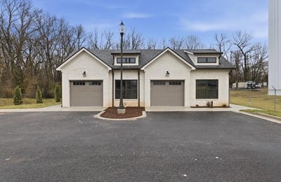 /international/us/512-unit-811-old-lovers-lane-bowling-green-ky-110105878753/
