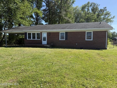 /international/us/213-country-club-road-camden-nc-110107438567/