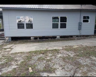 /international/us/2859-orange-street-marianna-fl-110107207264/
