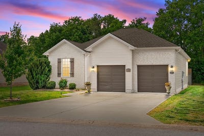 /international/us/390-irish-circle-hopkinsville-ky-110108203025/