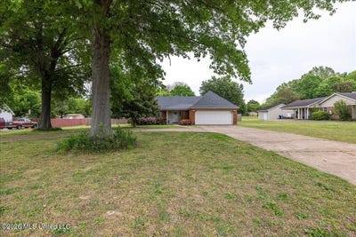 /international/us/5446-ridgetop-drive-horn-lake-ms-110107382975/