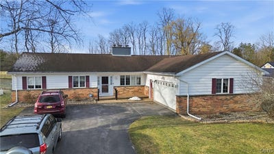 /international/us/116-homewood-drive-clinton-ny-110106621090/