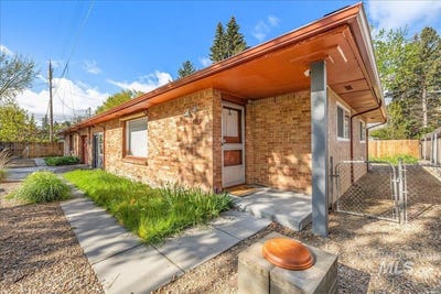 /international/us/3009-n-tamarack-dr-boise-id-110107728222/