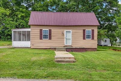 /international/us/110-elm-st-niota-tn-110108903653/