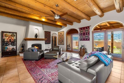 /international/us/35-n-mesa-road-el-prado-nm-110108575887/