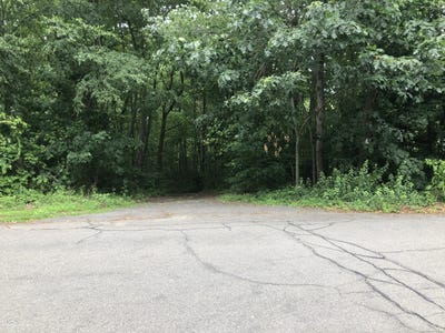 /international/us/69-east-washington-road-plymouth-ct-110098158697/?lang=en