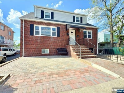 /international/us/319-7th-street-fairview-nj-110107569962/