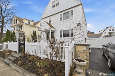/international/us/972-capitol-avenue-bridgeport-ct-110107152269/