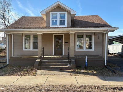 /international/us/107-w-locust-st-princeton-ky-110104967853/