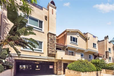 /international/us/12645-oxnard-north-hollywood-ca-110109944171/