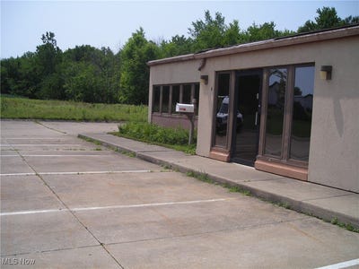 /international/us/19511-progress-drive-strongsville-oh-110096056832/