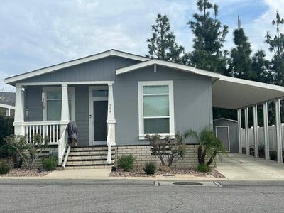/international/us/15455-glenoaks-blvd-sylmar-ca-110107927880/