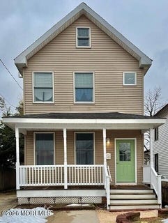 /international/us/9-locust-avenue-red-bank-nj-110106980243/