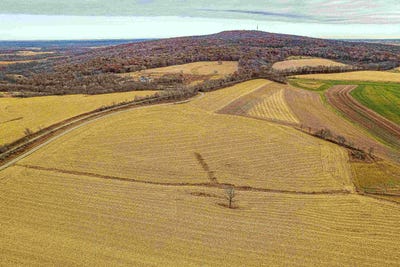 /international/us/lot-1-w-blue-mounds-road-barneveld-wi-110106431445/
