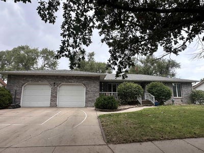 /international/us/521-oak-park-dr-mcpherson-ks-110110240143/