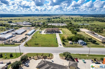 /international/us/2019-water-street-gonzales-tx-110077268555/?lang=zh-cn