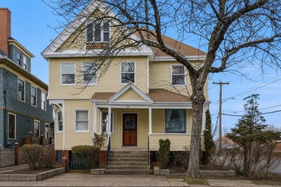 /international/us/61-whitmarsh-street-providence-ri-110102679274/