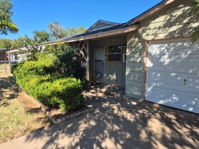 /international/us/2709-roanoke-drive-wichita-falls-tx-110120487235/