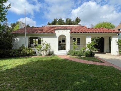 /international/us/1195-n-chester-avenue-pasadena-ca-110107303227/