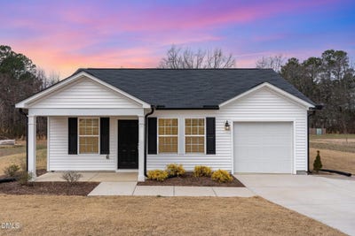 /international/us/385-dasu-drive-clayton-nc-110104586093/