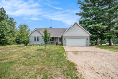 /international/us/1170-230th-avenue-newaygo-mi-110101314942/