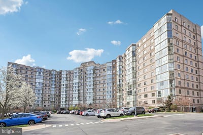 /international/us/19375-cypress-ridge-terrace-leesburg-va-110107005020/