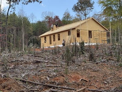 /international/us/227-pine-ridge-circle-franklin-nc-110120660057/