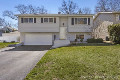 /international/us/763-e-division-street-lombard-il-110107192632/