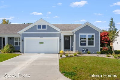 /international/us/1597-n-village-circle-kalamazoo-mi-110108741513/