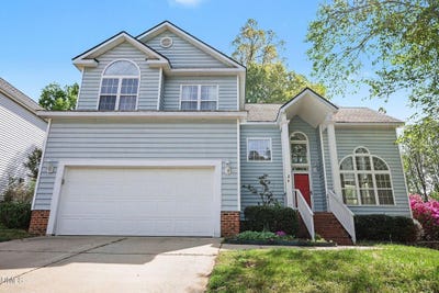 /international/us/710-midsummer-lane-apex-nc-110107244433/